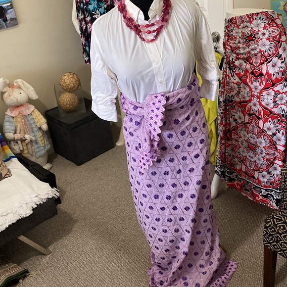 We love a Nigerian traditional wrapper! - Picture 9 of 9